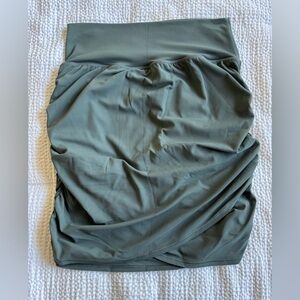 Athleta olive green transcend skort size L